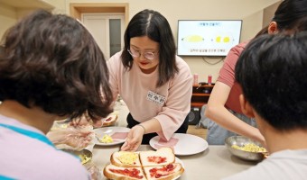 방학을 맞은 청소년들을 위한 여름 계절학교가 한창입니다.