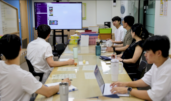 고용지원팀 팀회의, 스마트워크위원회 담당자가 함께한 이유는?