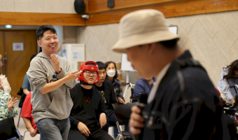 노래자랑 예선 현장: 축제의 막이 점점 올라가요!