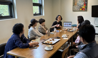 “함께 배우고, 함께 바뀌는 하루” – 직업을 준비하는 당사자의 보호자 회의와 교육 이야기